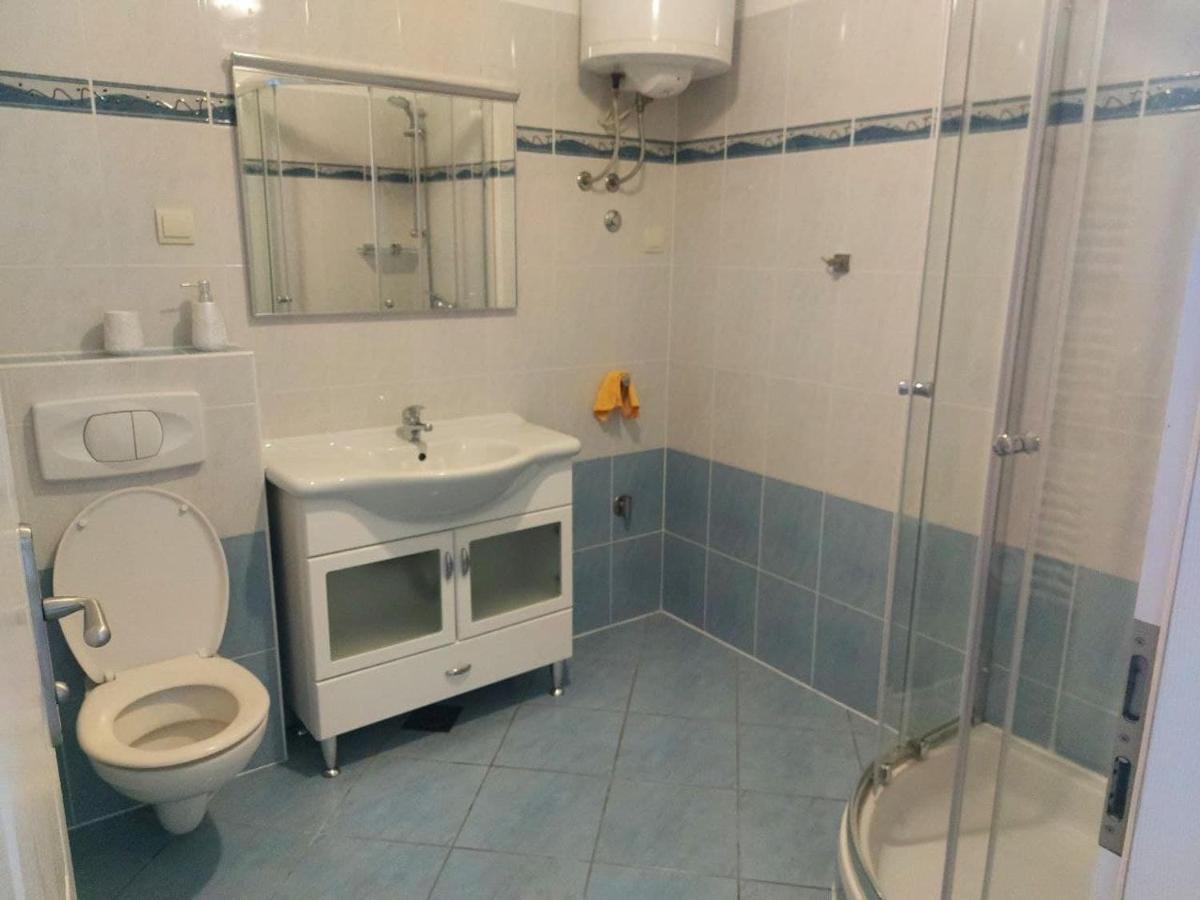 Bluegum Apartments Ližnjan Εξωτερικό φωτογραφία