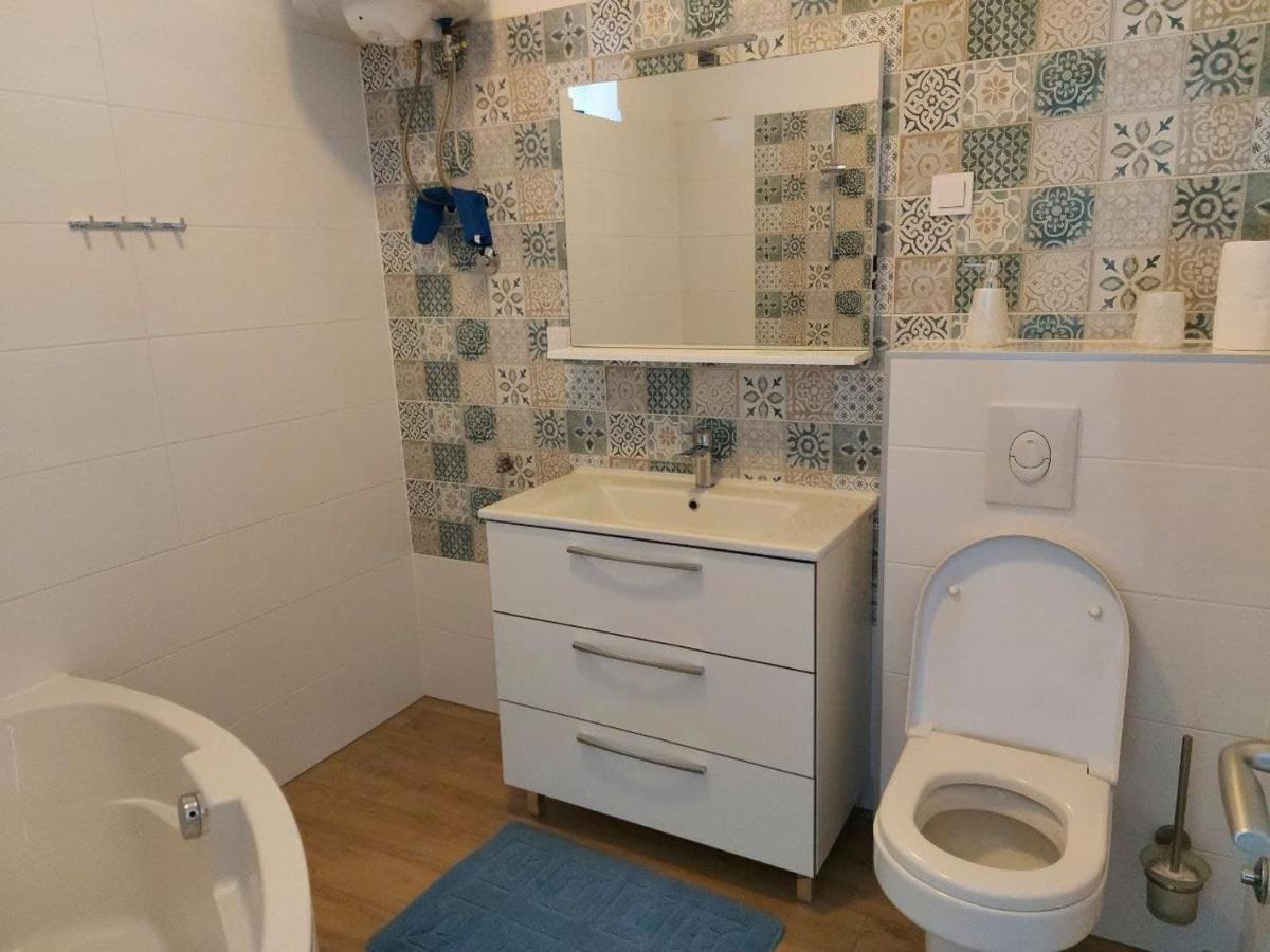 Bluegum Apartments Ližnjan Εξωτερικό φωτογραφία
