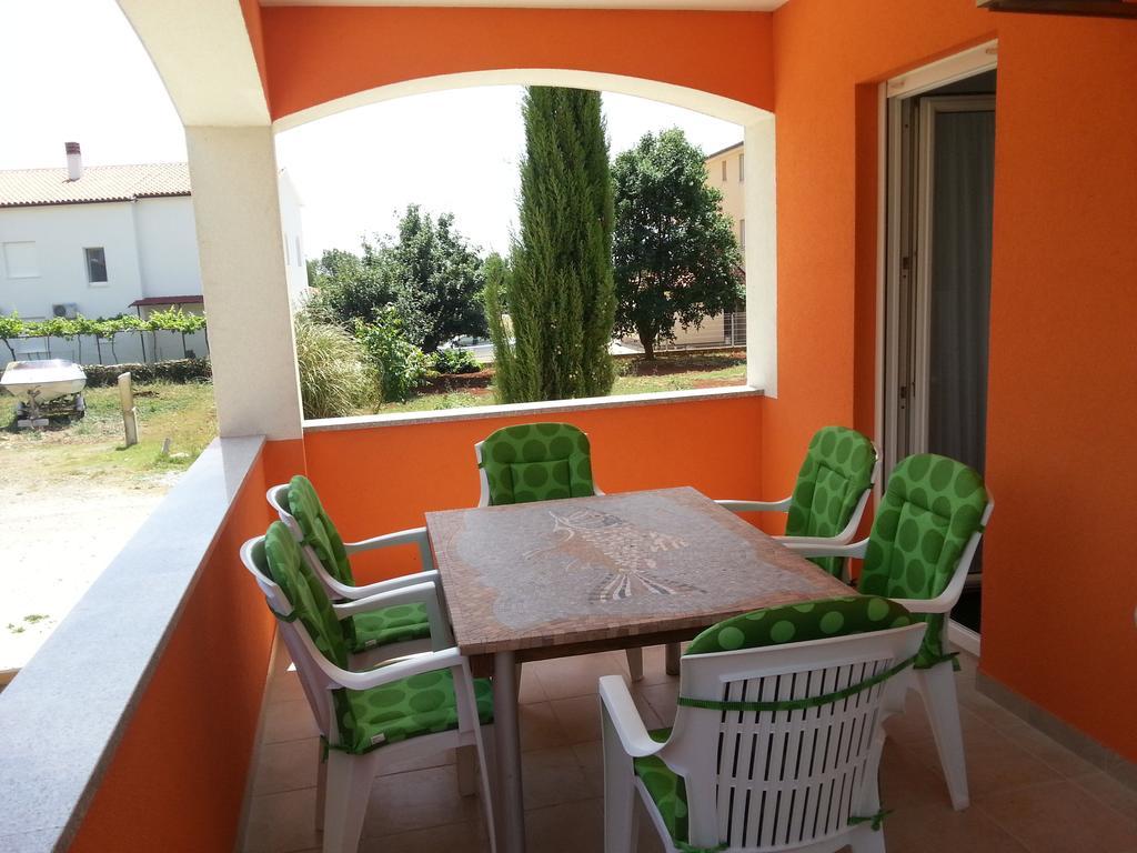 Bluegum Apartments Ližnjan Δωμάτιο φωτογραφία